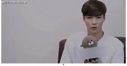 娱乐吃瓜群众张艺兴,从流量小生到实力派，娱乐圈的“吃瓜”传奇